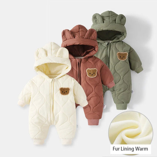 Bärenstark – Warmer Winteranzug für Babys mit Kuschelfell 🐻❄️
